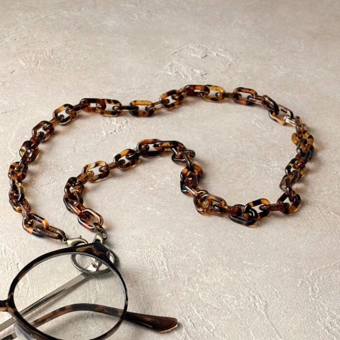 鎖チェーンのメガネホルダーネックレス - 画像 (2)