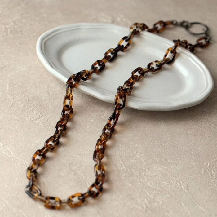 鎖チェーンのメガネホルダーネックレス - 画像 (4)